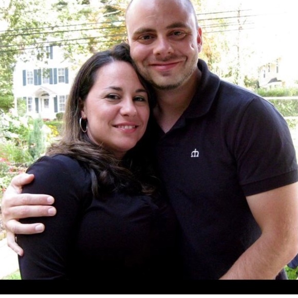 Meet your Posher, Yesenia - Picture 2 of 2